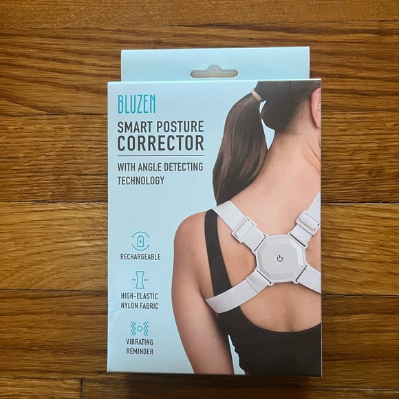 Bluzen Smart Posture Corrector - Picture 5 of 5